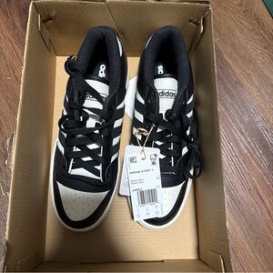 NIB Adidas Break Start Low Athletic Shoes Black Size 5 1/2 US MSRP $70